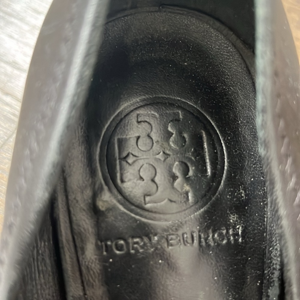 Tory Burch Black Heels with Gold Logo - Picture 9 of 12